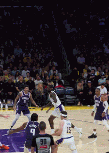 kaiyun-老詹终于高兴了,他都跳舞了!